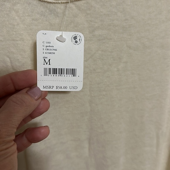 Free People BF Tee in the color Gardenia.  New with tags. - Picture 8 of 10